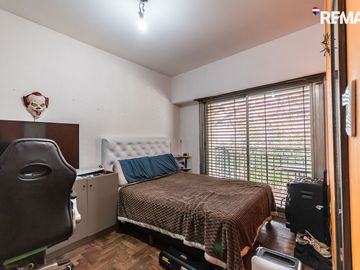 VENTA CASA BARRACAS C/PATIO Y TERRAZA 5 AMBIENTES
