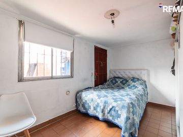 VENTA CASA BARRACAS C/PATIO Y TERRAZA 5 AMBIENTES