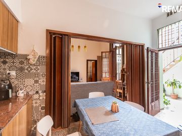 VENTA CASA BARRACAS C/PATIO Y TERRAZA 5 AMBIENTES