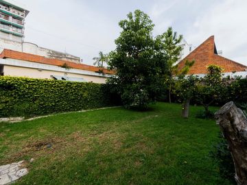 CASA CENTRO  WILDE 4AMBIENTES SOBRE LOTE 370 m2