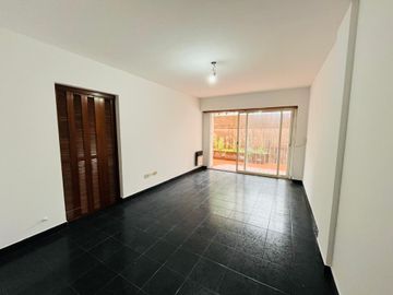 Venta Depto 3 Amb C/cochera Lomas De Zamora Centro