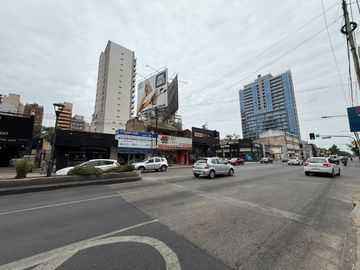 VENTA LOCAL COMERCIAL LOMAS DE ZAMORA