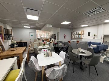 VENTA LOCAL COMERCIAL LOMAS DE ZAMORA