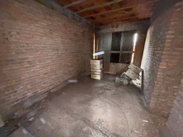 VENTA LOCAL COMERCIAL LOMAS DE ZAMORA