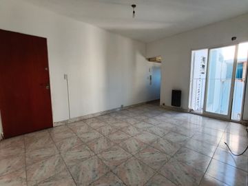 ALQUILER Departamento 2 ambientes - Villa Luro