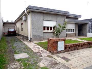 CASA EN VENTA 3 DORMITORIOS EN CARCARAÑA
