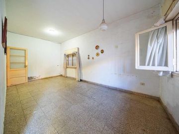 CASA TRES DORMITORIOS EN VENTA EN BARRIO BELGRANO