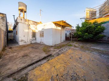 CASA TRES DORMITORIOS EN VENTA EN BARRIO BELGRANO