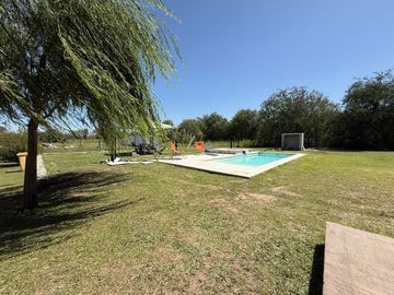 VENTA CASA TIPO LOFT FALDA DEL CARMEN