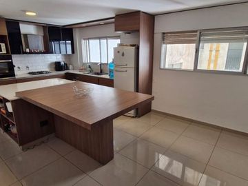 PISO EN BARRIO CENTRO 4 DORM. AMENITIES Y COCHERA.