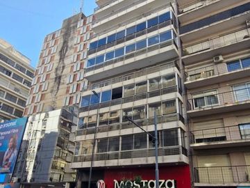 PISO EN BARRIO CENTRO 4 DORM. AMENITIES Y COCHERA.