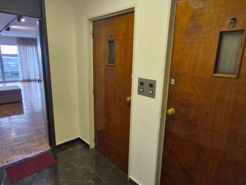 PISO EN BARRIO CENTRO 4 DORM. AMENITIES Y COCHERA.