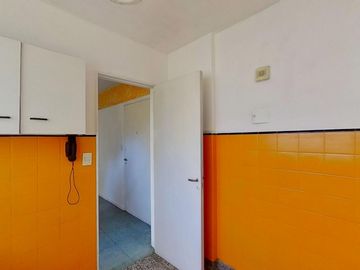 ALQUILER DOS AMBIENTES EN FLORES APTO PROFESIONAL
