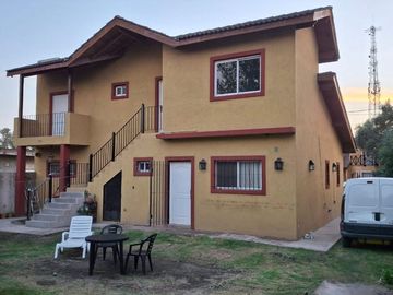 VENTA CASA 4 AMBIENTES LA CAUTIVA  PTE:DERQUI