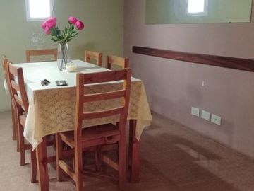 VENTA CASA 4 AMBIENTES LA CAUTIVA  PTE:DERQUI