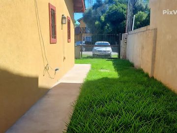 VENTA CASA 4 AMBIENTES LA CAUTIVA  PTE:DERQUI