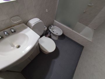 ALQUILER FLORESTA 4 AMB COCHERA SEGURIDAD PILETA
