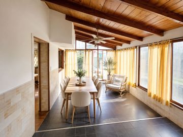 GRAN PH 238M2 COCHERA Y PATIO SIN EXPENSAS