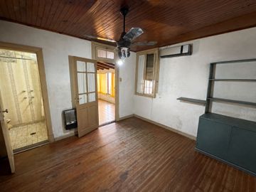 GRAN PH 238M2 COCHERA Y PATIO SIN EXPENSAS