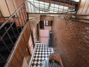 GRAN PH 238M2 COCHERA Y PATIO SIN EXPENSAS