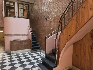 GRAN PH 238M2 COCHERA Y PATIO SIN EXPENSAS