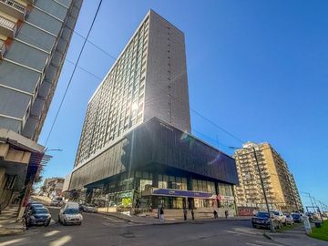 Alquiler dos ambientes con cochera a estrenar