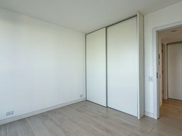 Alquiler dos ambientes con cochera a estrenar