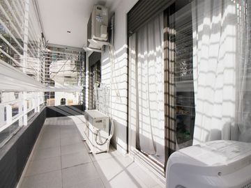 VENTA  4 AMBIENTES APTO CRÉDITO BALCÓN FLORES