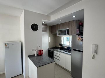 VENTA DEPARTAMENTO 3 AMBIENTES 1 COCHERA BARRACAS