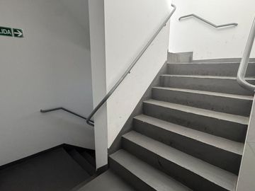 VENTA DEPARTAMENTO 3 AMBIENTES 1 COCHERA BARRACAS