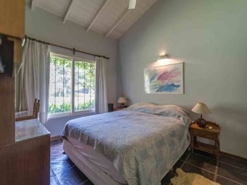 VENTA CASA 5 AMBIENTES DON TORCUATO PARQUE PILETA