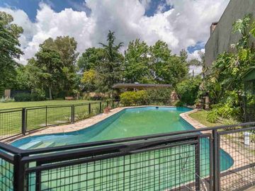 VENTA CASA 5 AMBIENTES DON TORCUATO PARQUE PILETA