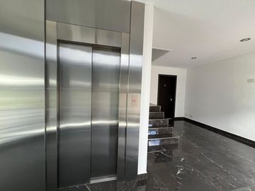 Alquiler Oficina Premium s/muebles-Pana k 39 Pilar