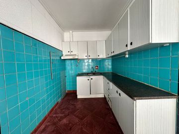 VENTA DE CASA, LOCAL Y DPTO EN AV. ALEM PALMIRA