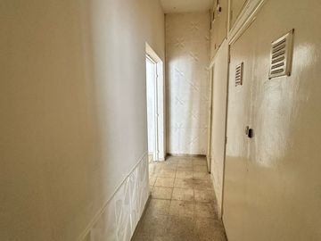 VENTA DE CASA, LOCAL Y DPTO EN AV. ALEM PALMIRA