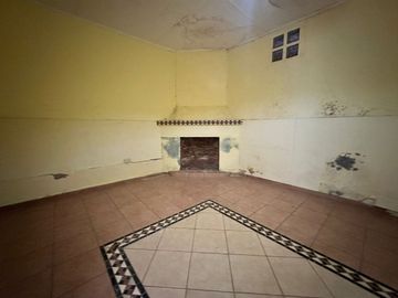 VENTA DE CASA, LOCAL Y DPTO EN AV. ALEM PALMIRA