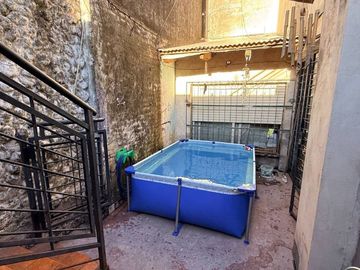 Casa Venta  3 Dormitorios con Local Comercial