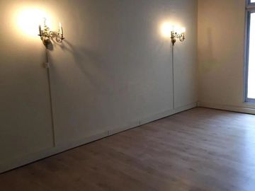 VENTA DE DEPOSITO CON LOCAL DE 257 MTS BALVANERA