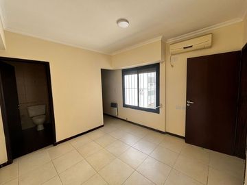 Depto de 2 dorm + balcón con asador en Candioti