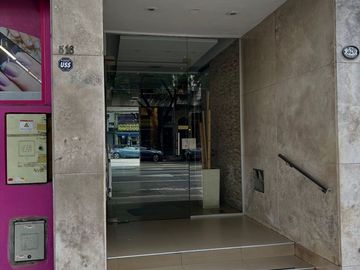 VENTA DEPTO 4 AMBIENTES CON DEPENDENCIA