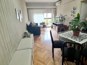 VENTA DEPTO 4 AMBIENTES CON DEPENDENCIA