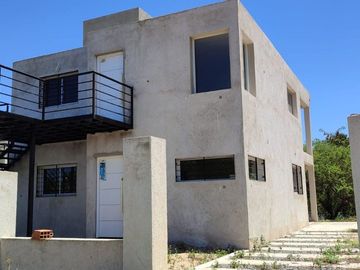 VENTA PH A TERMINAR TANTI CORDOBA