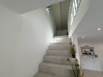 VENTA DPTO 3 AMB PLAYROOM LANUS OESTE 125M2