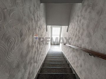 VENTA PH 3 AMB FLORES C/TERRAZA IDEAL INVERSOR