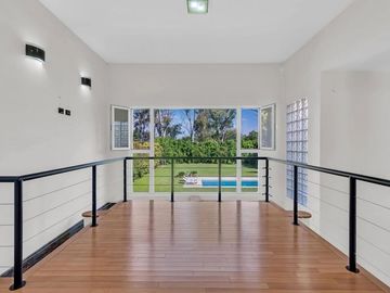 Venta Casa 5 amb. Bº Cerrado Santa Ana Fco.Alvarez