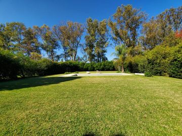 Venta Casa 5 amb. Bº Cerrado Santa Ana Fco.Alvarez