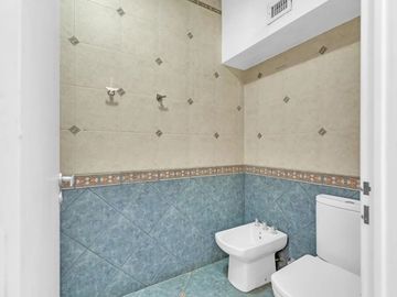 Venta Casa 5 amb. Bº Cerrado Santa Ana Fco.Alvarez