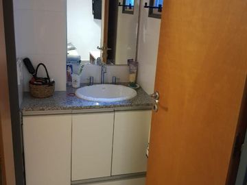 2 AMBIENTES CON PATIO