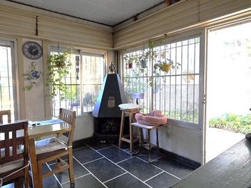 Casa 4 amb/Jardín/cocheras. Única! Caseros