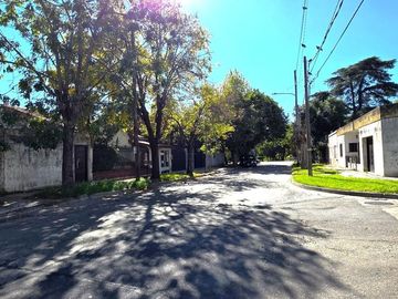 Casa 4 amb/Jardín/cocheras. Única! Caseros